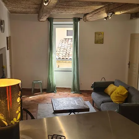 Apartment Cocon Du Papillon A Lourmarin